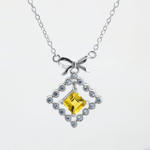 Beautiful Citrine Sterling Silver Necklace - Picture 2 of 3